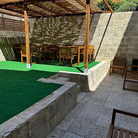 Bohobos Hostel 앙티브 외부 사진