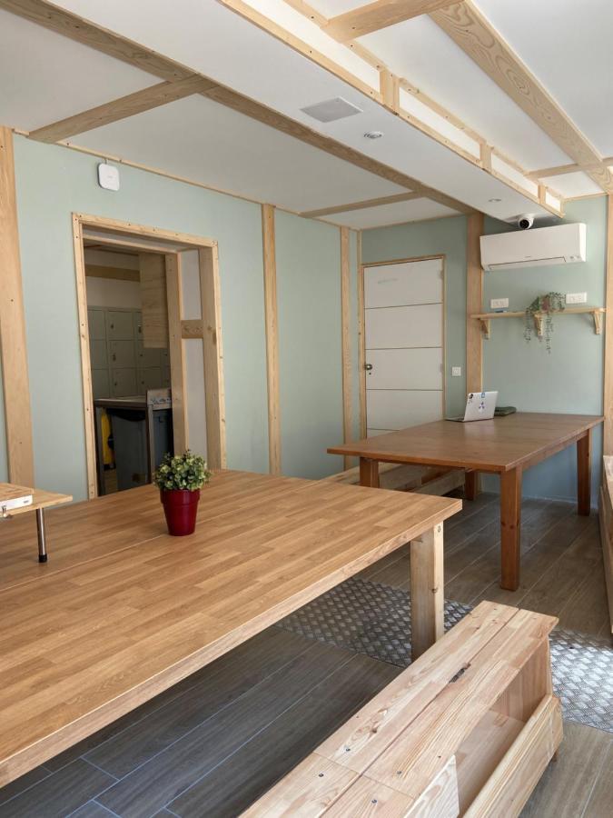 Bohobos Hostel 앙티브 외부 사진