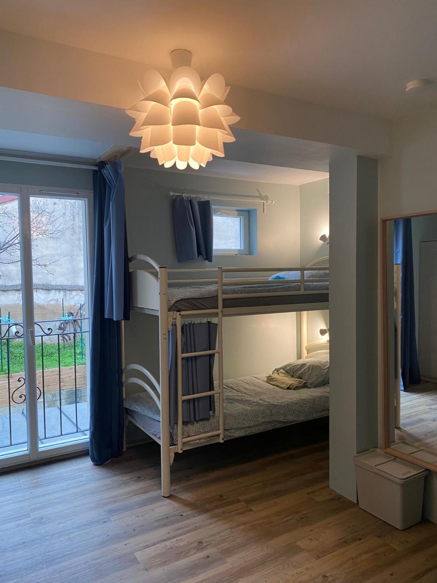 Bohobos Hostel 앙티브 외부 사진
